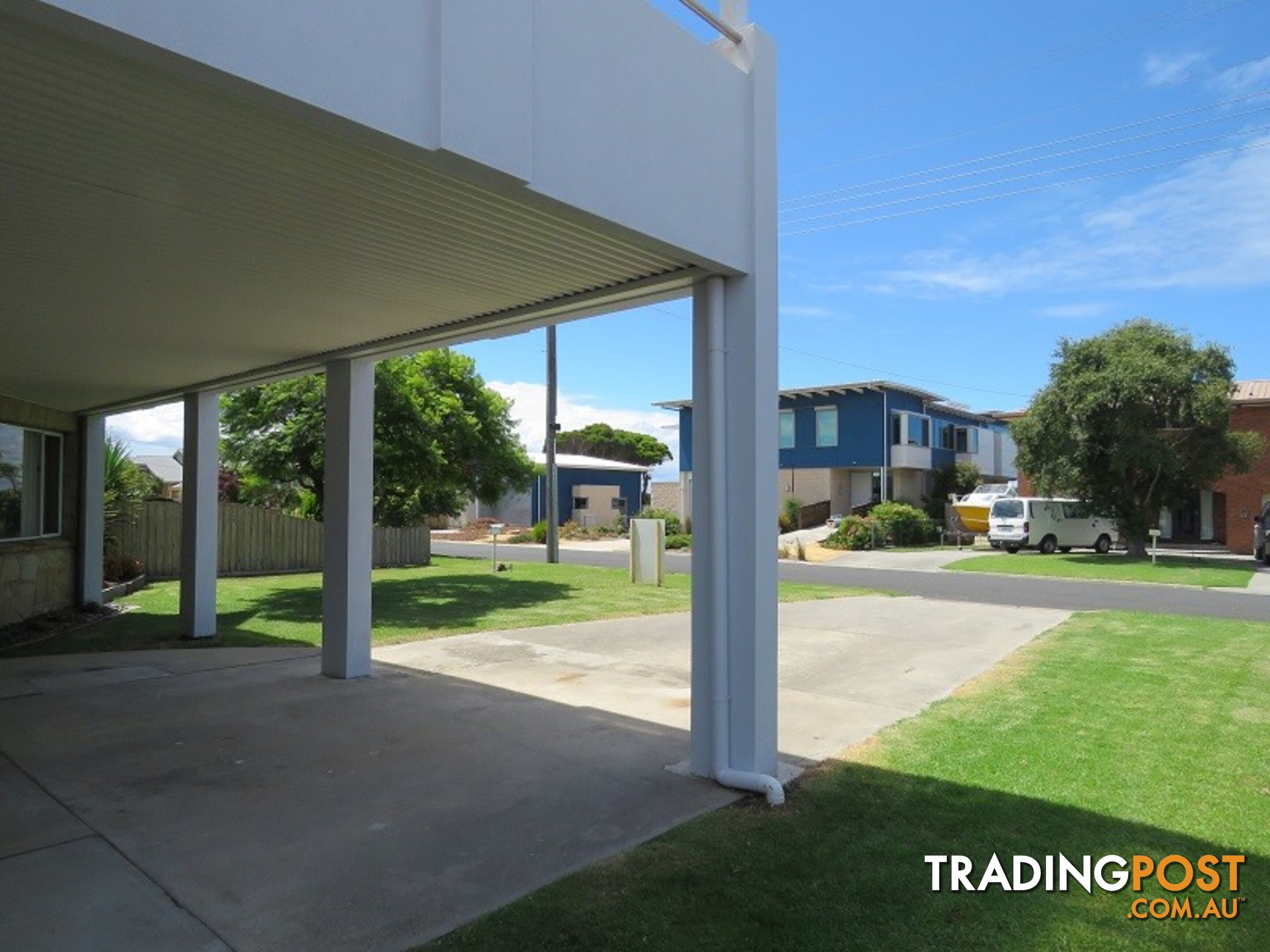 5 Marina Drive PAYNESVILLE VIC 3880