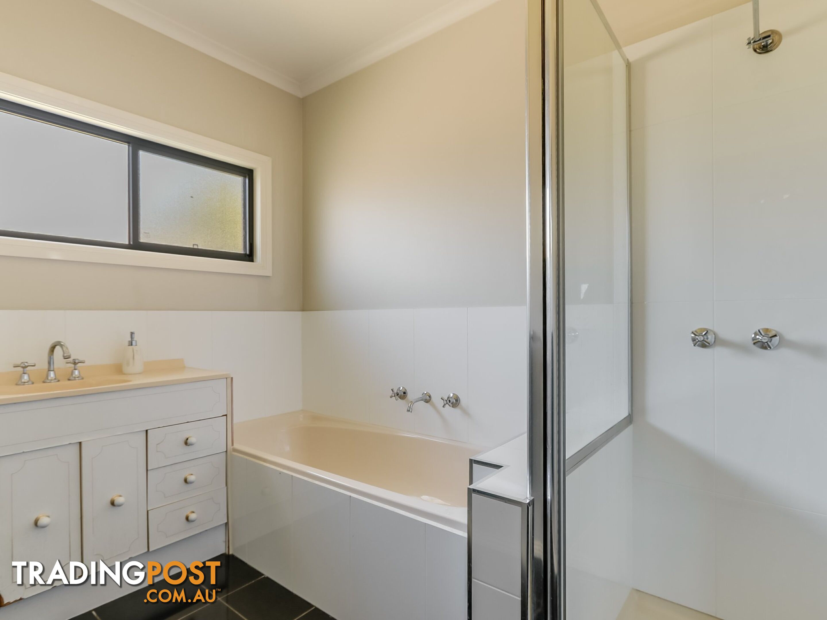 4 Cluster Court NEWLANDS ARM VIC 3875