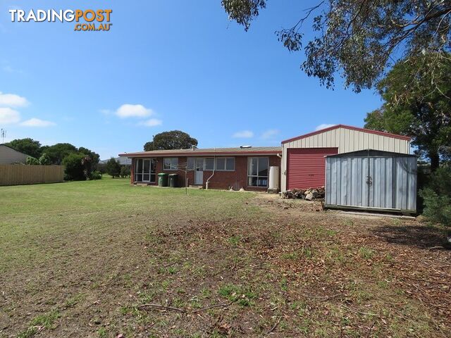 3 Midway Avenue NEWLANDS ARM VIC 3875