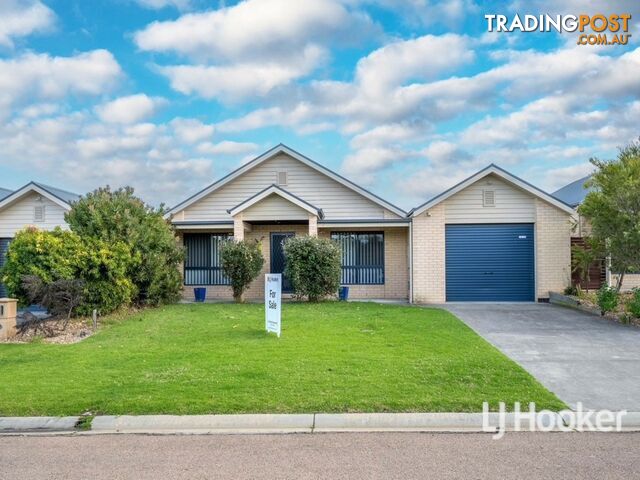 Unit 2/1 Riviera Close PAYNESVILLE VIC 3880