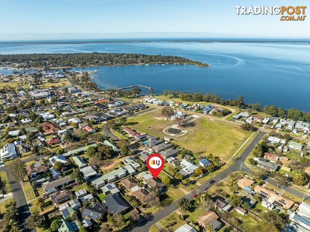 16 Reynolds Street PAYNESVILLE VIC 3880