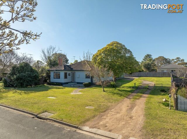 16 Reynolds Street PAYNESVILLE VIC 3880