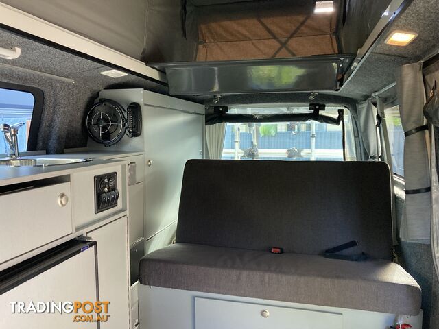 Campervan Frontline Adventurer VW T6 Transporter 4Motion - photo 5 of 12