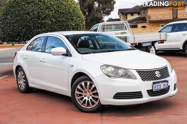 2012 SUZUKI KIZASHI TOURING FR SEDAN