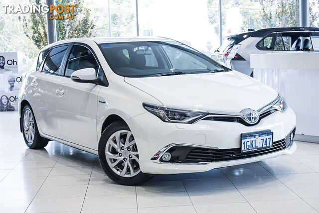 2018 TOYOTA COROLLA  ZWE186R HATCH