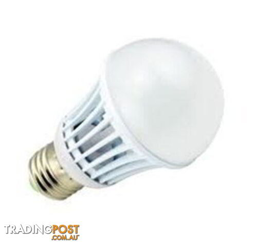 LED 5W Edison Screw (E27) GlobeWarm White (450Lm) LED-BL-E27WW-5W - Generic - 9341756005798 - LED-BL-E27WW-5W