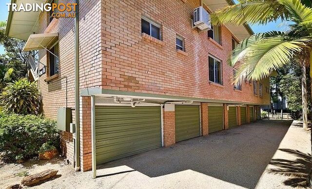 2 20 Genoa Street Surfers Paradise QLD 4217