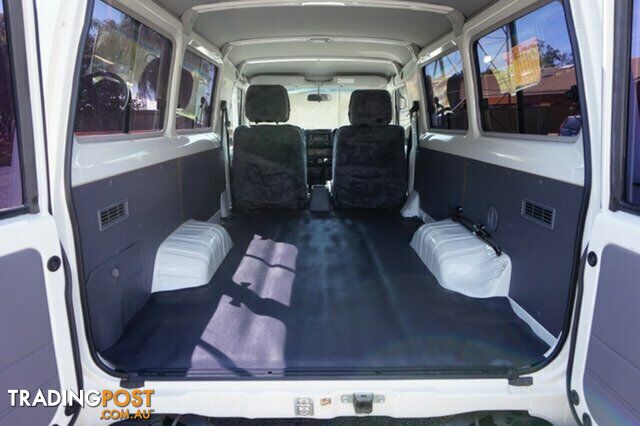 2015 Toyota Landcruiser Workmate (4x4) 2 Seat VDJ78R MY12 Update TroopCarrier - photo 5 of 14