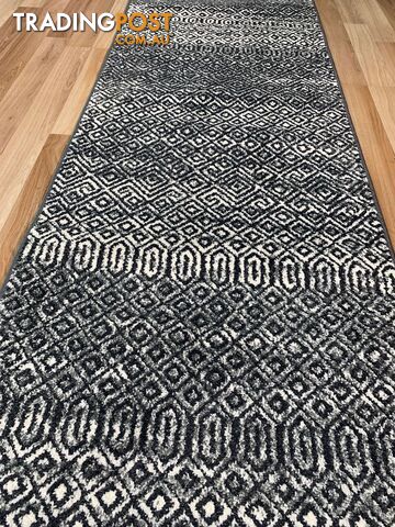 Seville Black White Hallway Runner 80CM Wide 13M - AXON-E614633-574-Runner