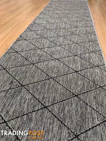 Chino 1931 Grey Black Hall Runner 80cm Wide Non-Slip 16M  - UPDAE SKU - 1931 Grey Black