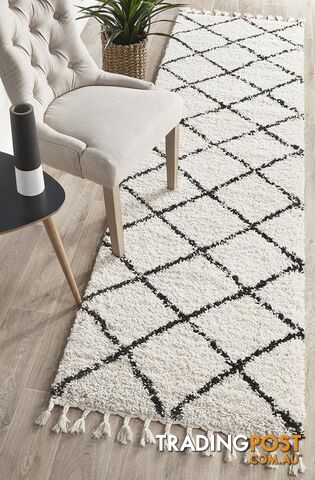Saffron 22 White Runner Rug 300X80CM - SAF-22-WHT-300X80