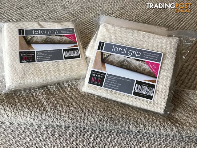 Total Grip Underlay for Rugs and Hall Runners 160x110cm  - TTG-RUB-160X110