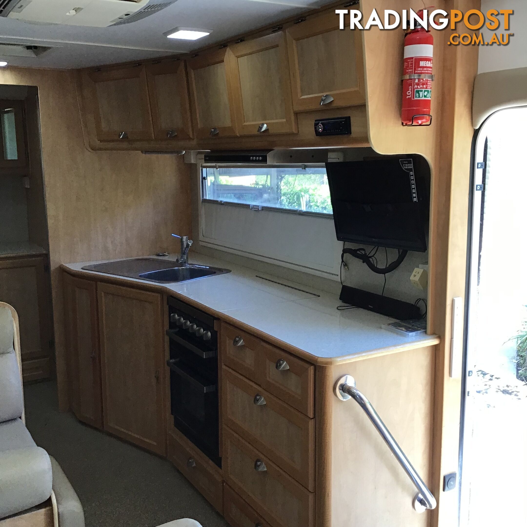 CUSTOM BUILT - LOADS OF EXTRAS -2014 Seachange QB Elite Caravans 670