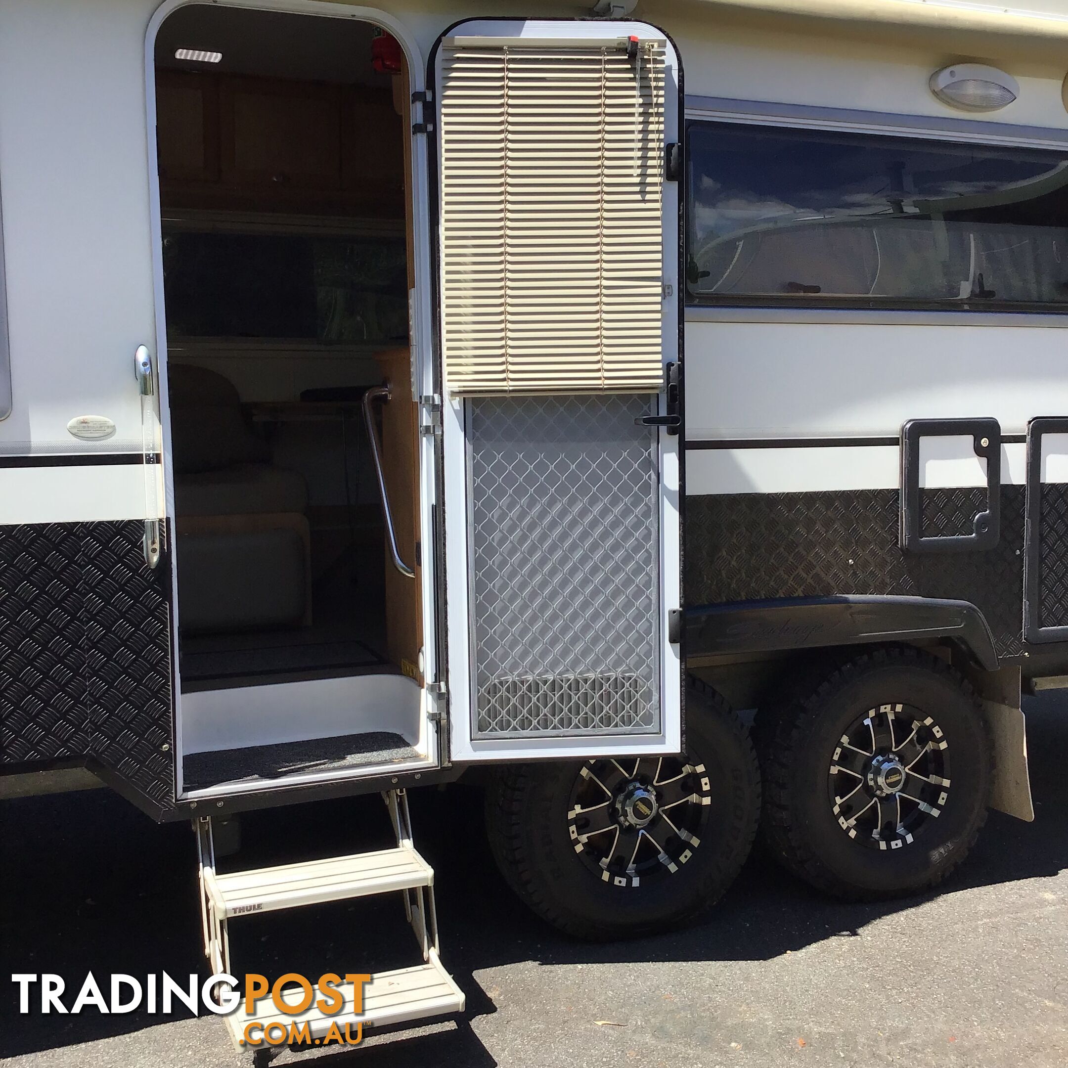 CUSTOM BUILT - LOADS OF EXTRAS -2014 Seachange QB Elite Caravans 670