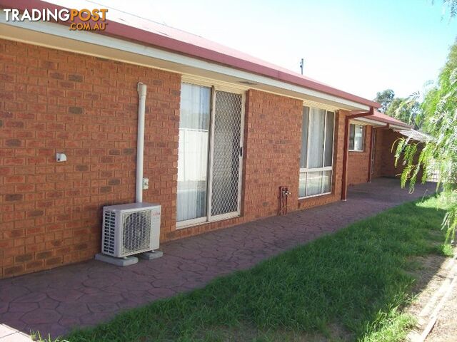 75 Cobram St BERRIGAN NSW 2712