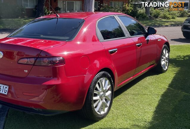 2007 Alfa Romeo 159 UNSPECIFIED UNSPECIFIED Sedan Automatic