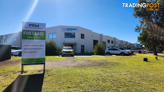 5a 242 Beringarra Avenue MALAGA WA 6090