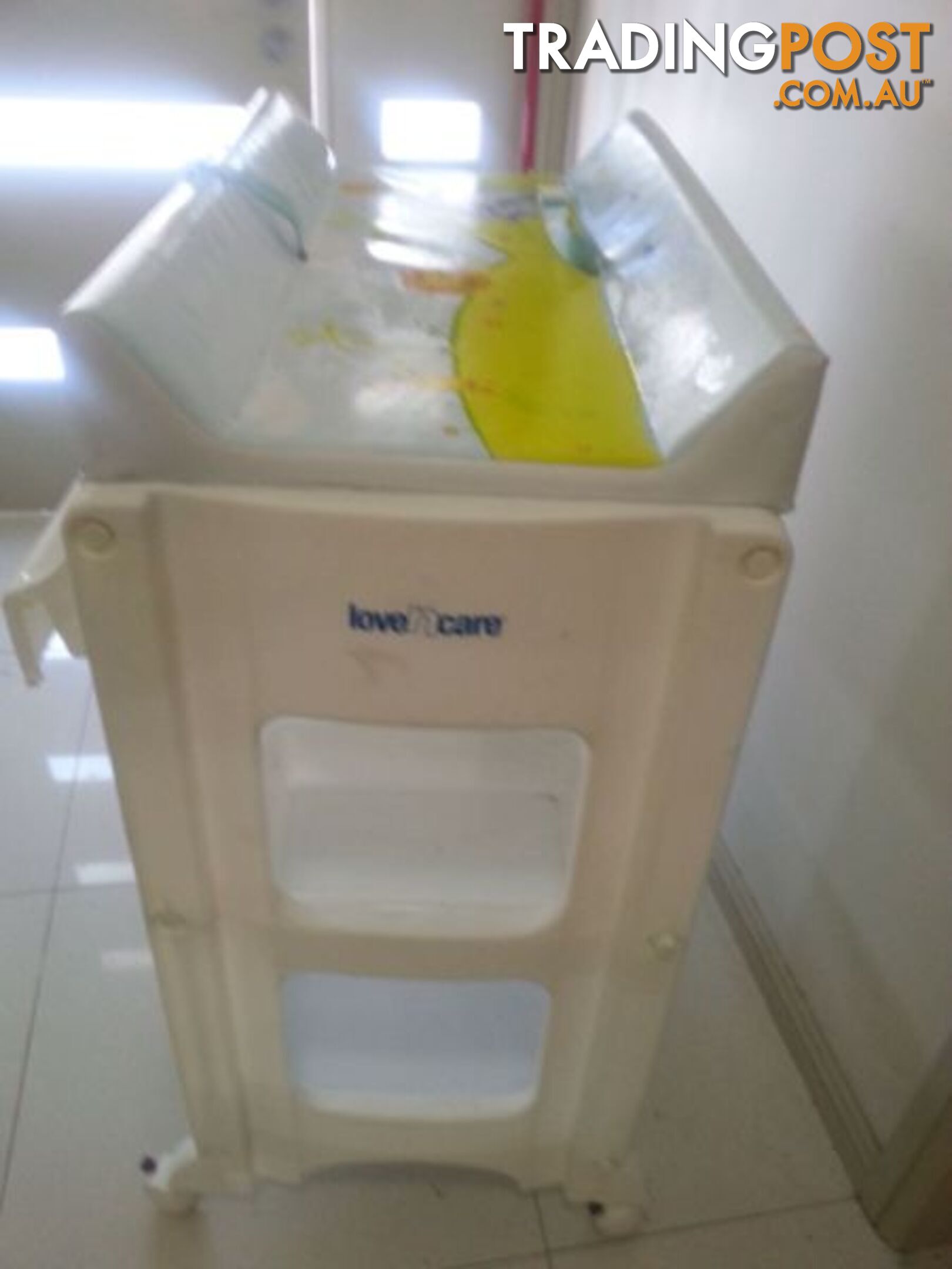 baby change table