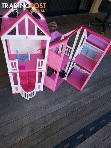 barbie doll house