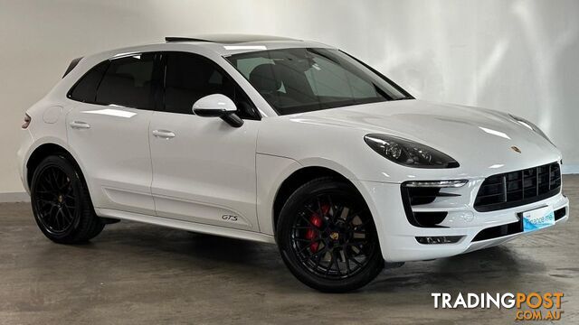 2017 PORSCHE MACAN GTS 95B WAGON