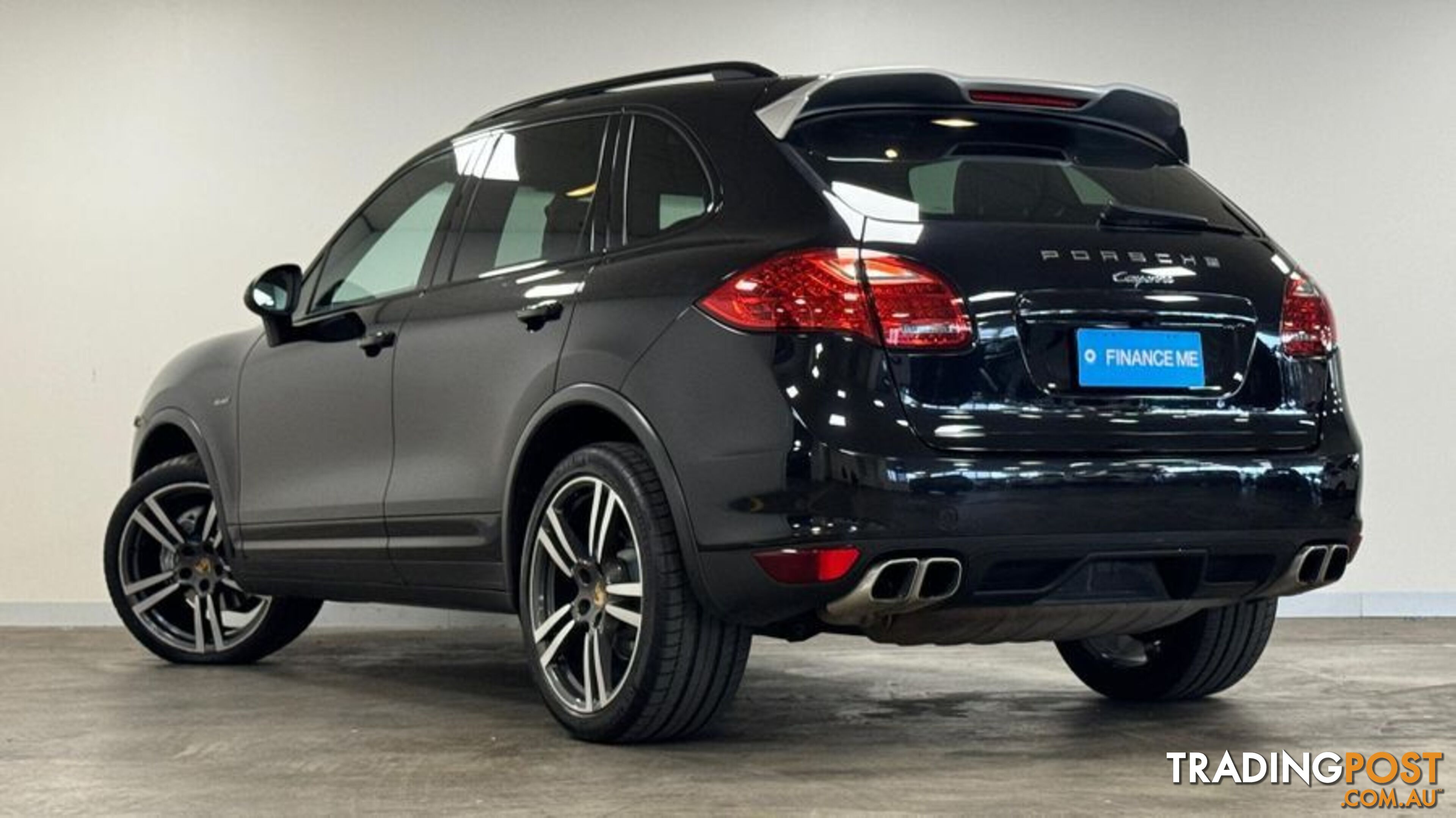 2016 PORSCHE MACAN TURBO 95B WAGON