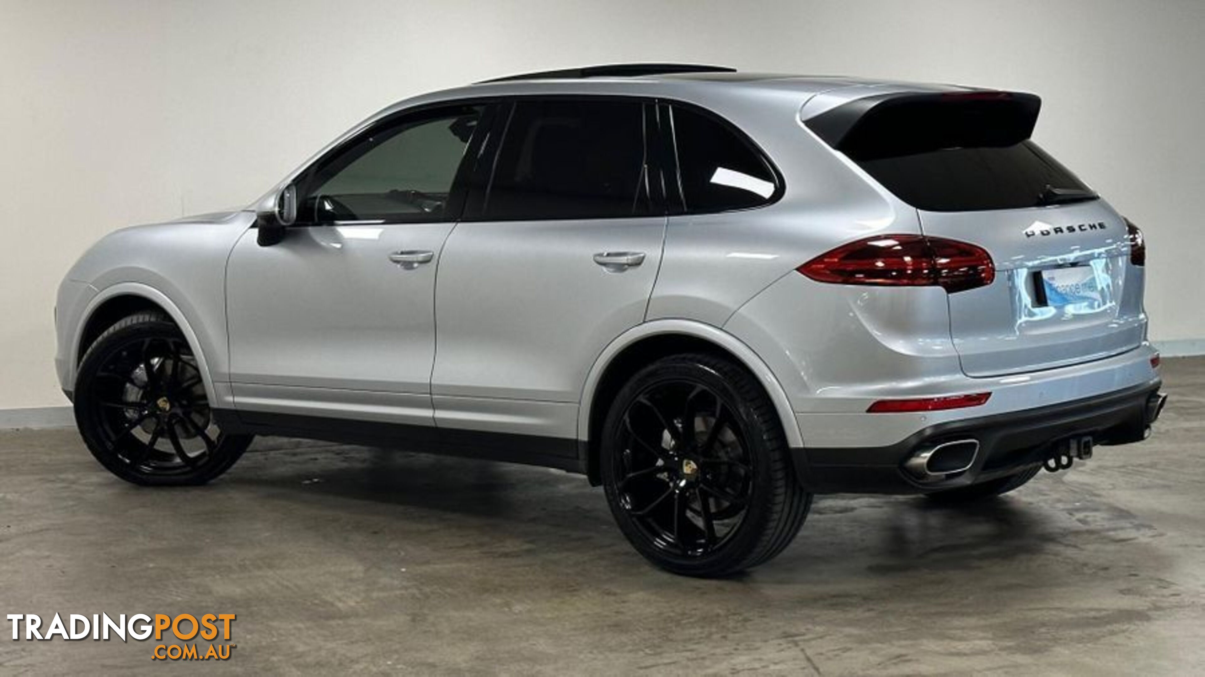 2017 PORSCHE CAYENNE DIESEL PLATINUM EDITION 92A WAGON