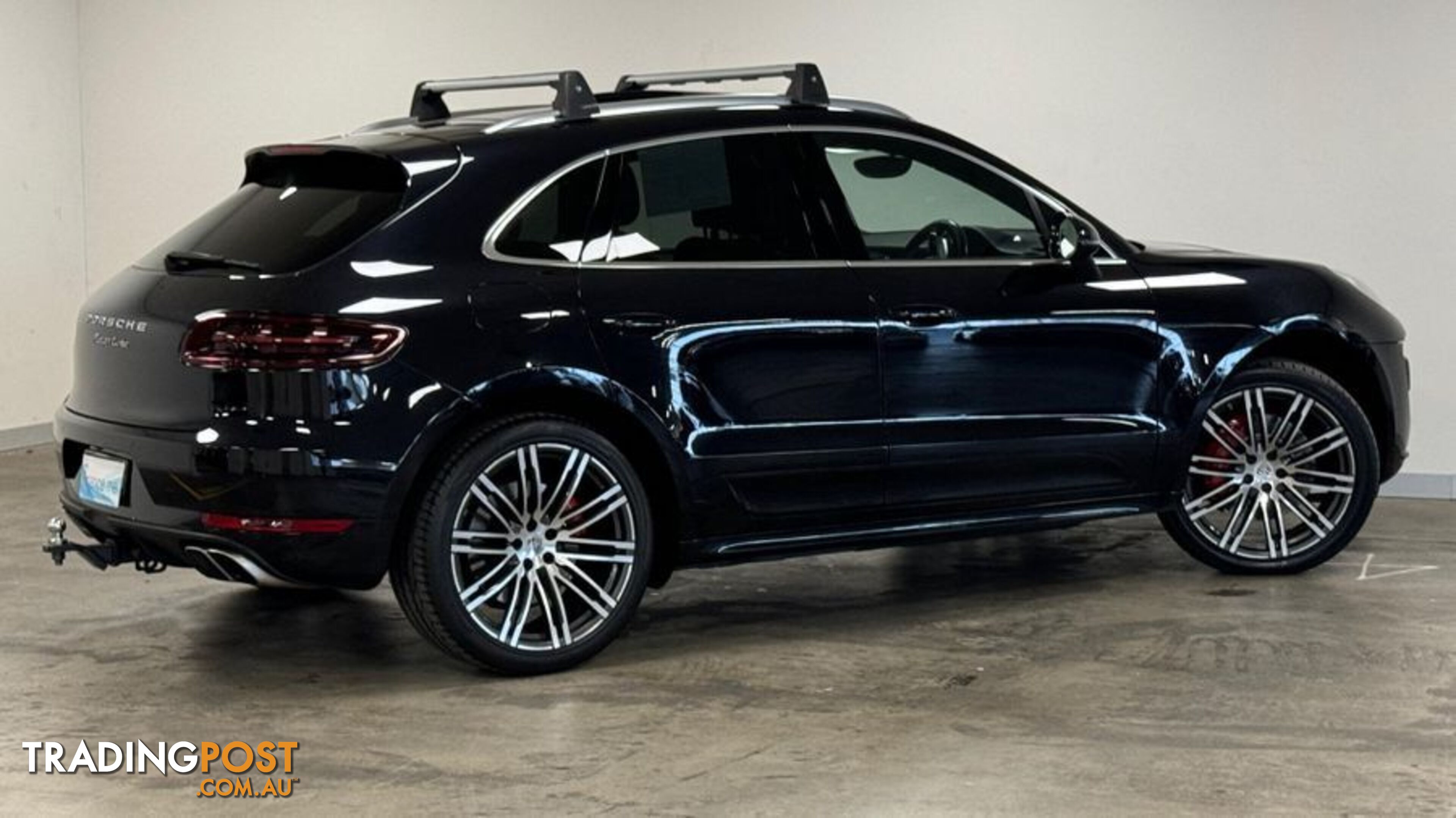 2016 PORSCHE MACAN TURBO 95B WAGON