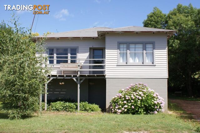 1 West Parade Deloraine TAS 7304