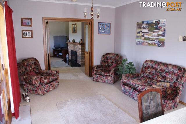 79-81 Westbury Place Deloraine TAS 7304