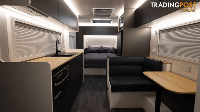 MANTA RAY 18 FT ADVENTURER - photo 4 of 21