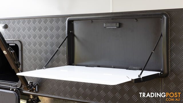 MANTA RAY 18 FT ADVENTURER - photo 5 of 21