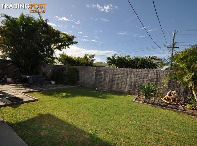 1/27-29 Agnes Street WYNNUM QLD 4178