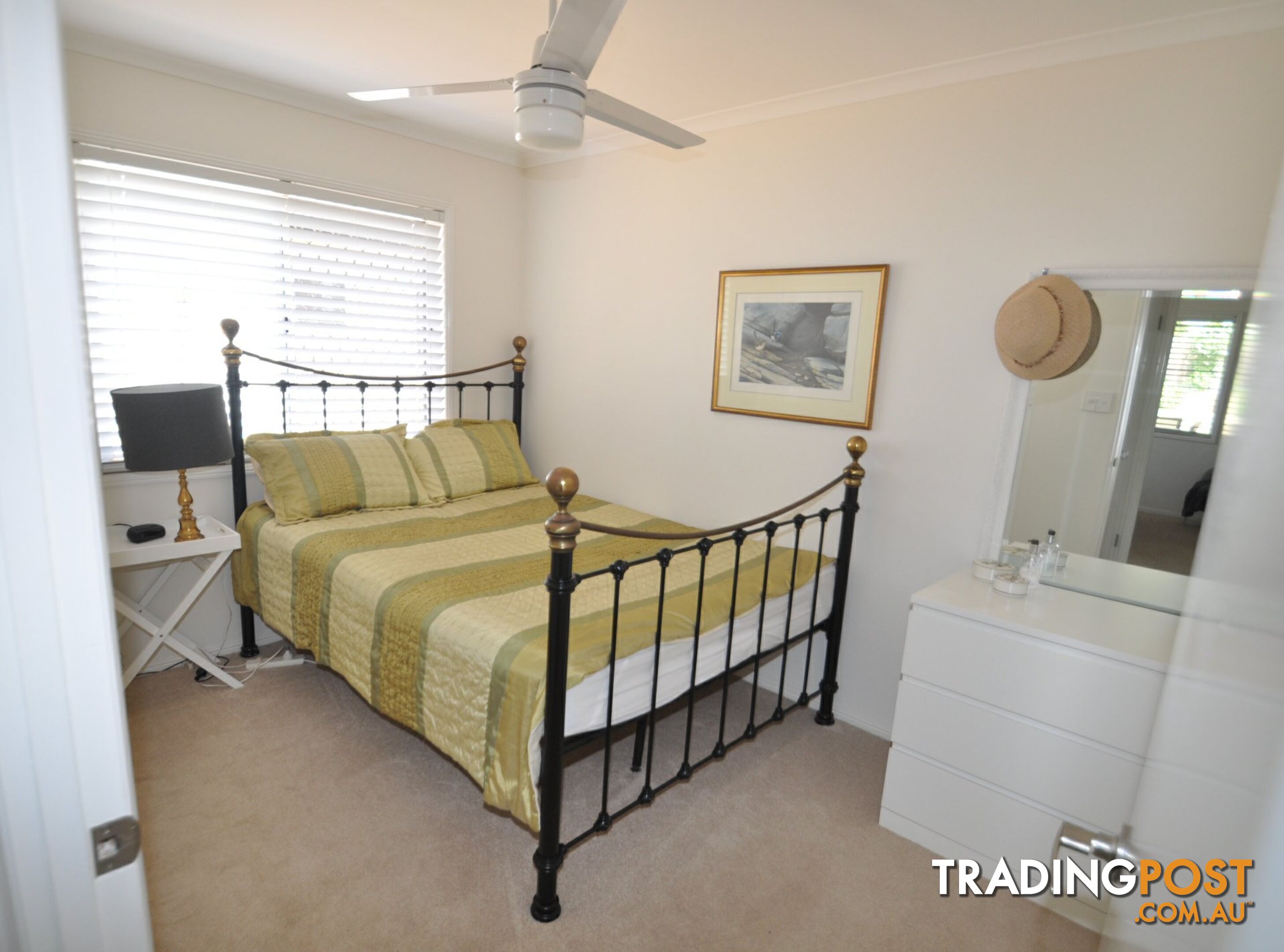 14A Oakley Street MANLY QLD 4179