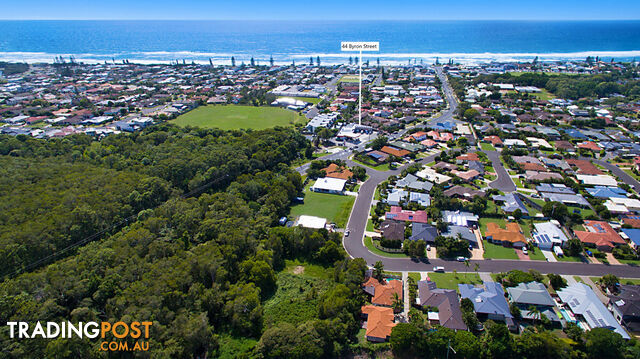 Shop 2/44-48 Byron Street LENNOX HEAD NSW 2478