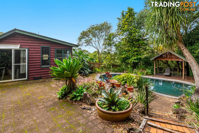 18 Hillcrest Drive TINTENBAR NSW 2478