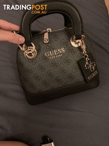 Brand new never used guess handbag with tags