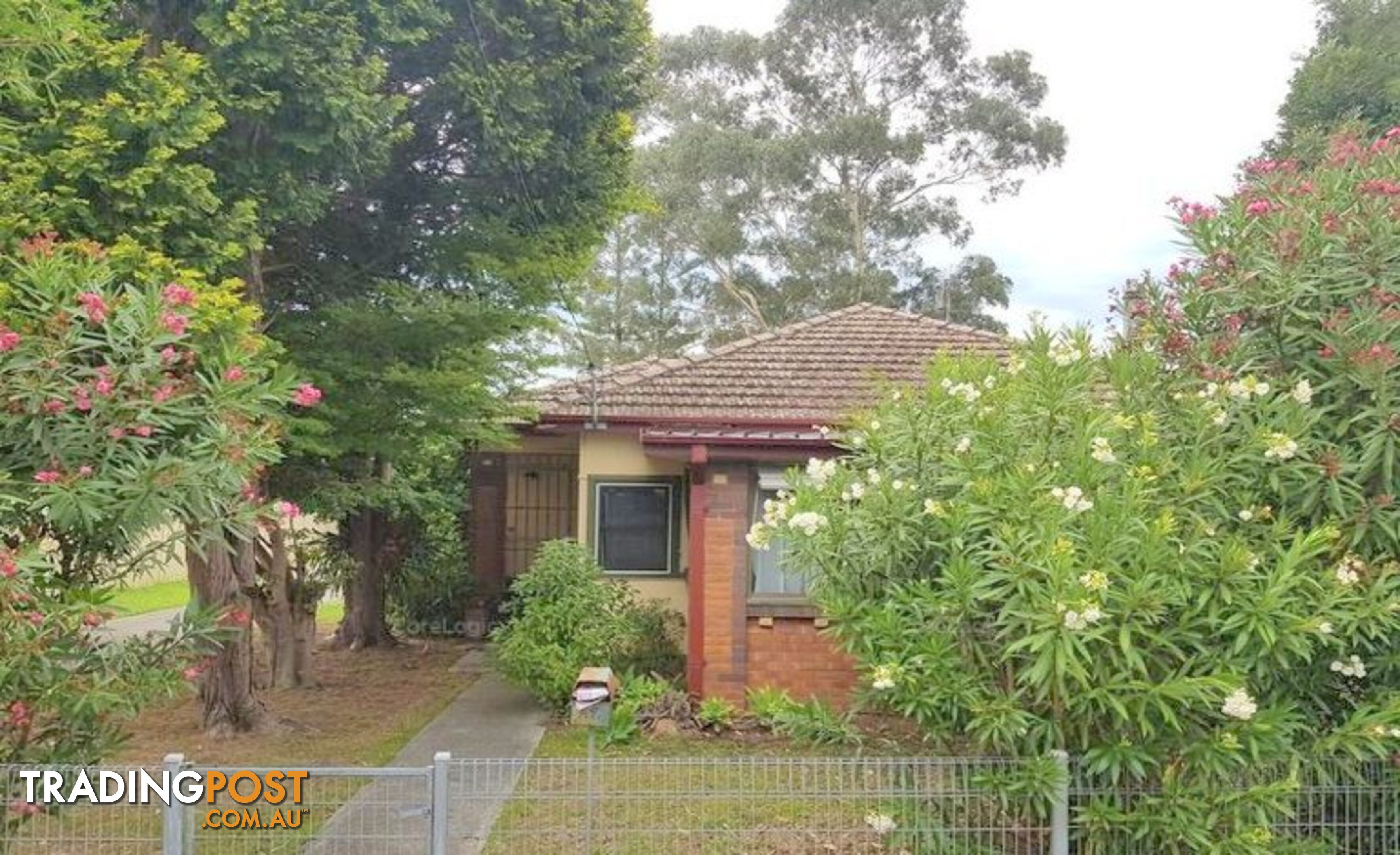 21 Meroo Street BOMADERRY NSW 2541