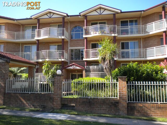 5/25-27 Cairds Avenue BANKSTOWN NSW 2200