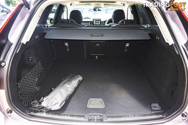 2025 VOLVO XC60 PLUS B5 BRIGHT UZ SUV - photo 3 of 13