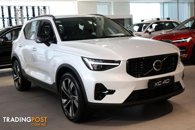 2024 VOLVO XC40 ULTIMATE B4 DARK 8.5 SUV