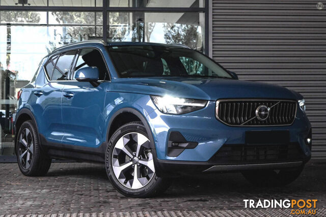 2023 VOLVO XC40 ULTIMATE B4 BRIGHT 8.5 SUV