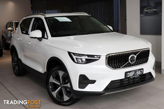 2024 VOLVO XC40 PLUS B4  SUV