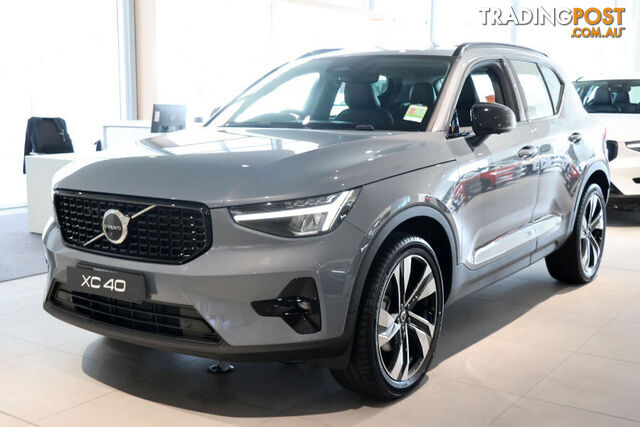 2023 VOLVO XC40 ULTIMATE B5 DARK 6.4 SUV