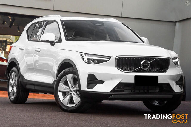 2026 VOLVO XC40 PLUS B4 XZ SUV
