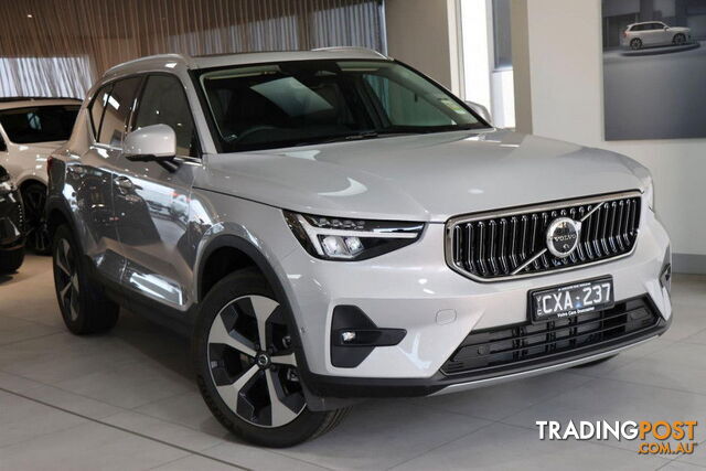 2023 VOLVO XC40 ULTIMATE B4 BRIGHT 8.5 SUV