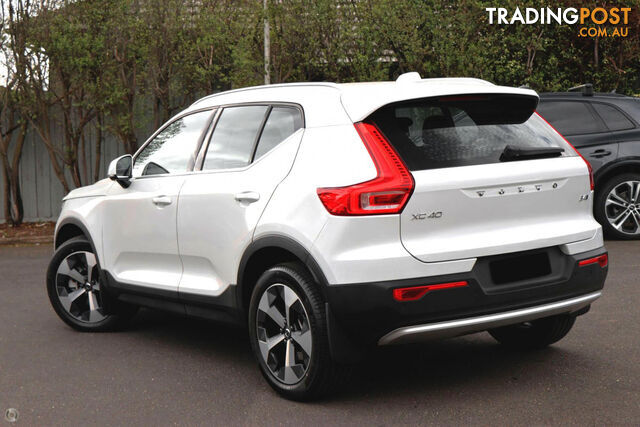 2025 VOLVO XC40 ULTRA B4 BRIGHT XZ SUV - photo 4 of 15