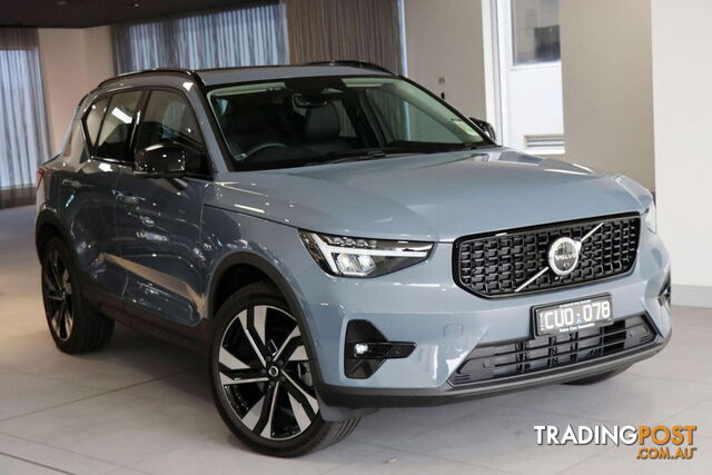 2023 VOLVO XC40 ULTIMATE B5 DARK 6.4 SUV