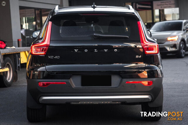 2026 VOLVO XC40 PLUS B4 XZ SUV - photo 3 of 15
