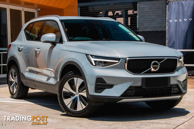 2026 VOLVO XC40 PLUS B4 XZ SUV