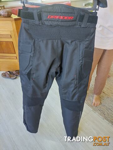 DRIRIDER Air-Ride /PRO MOTORCYCLE PANTS Black/Red Trim LADIES size 10